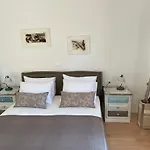 Apartments Cliff Piran